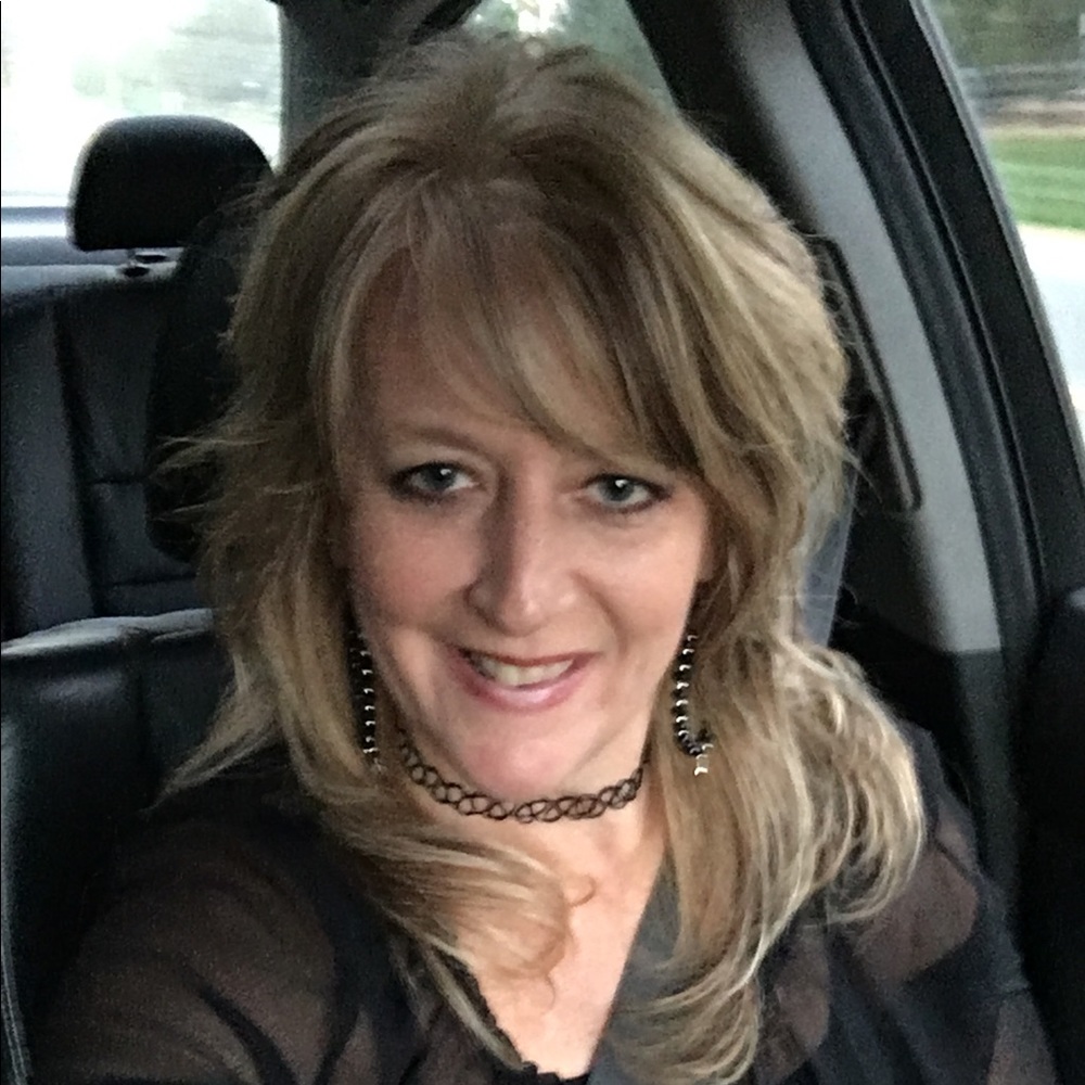 Meet your Posher, Darlene